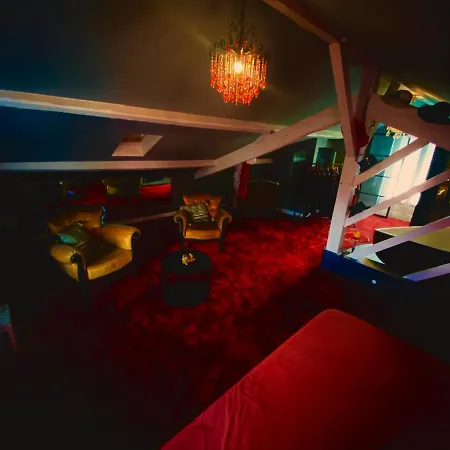 Bed & Breakfast Love-room Chic&glam' *
