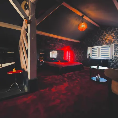 Love-room Chic&glam' Saint-Vincent-de-Paul (Landes)